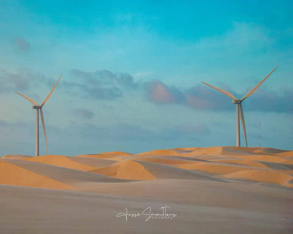 Dunas e aerogeradores